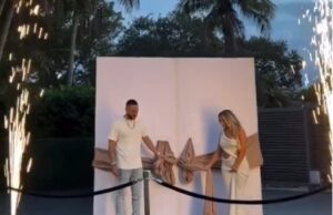 OTKRIVANJE POLA BEBE NAJBAHATIJE IKADA, za ovo su morali dati najmanje 200.000 evra“: ŠOKANTAN SNIMAK kruži internetom, roditelji suočeni sa SUROVIM KRITIKAMA zbog svog postupka