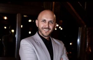 Aleksandar Cvetkovic Cvele put ka Zvezdama.