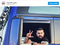 Aleksandar Todorović, kamiondžija iz Valjeva, postao je heroj dana nakon što je bez trenutka razmišljanja skočio u kanal pun vode i spasao ženu i dete čiji se automobil prevrnuo u vodi kod Požarevca. Njegov čin herojstva je izazvao divljenje širom Srbije, a ljudi ga upoređuju s legendarnim junacima kao što je Miloš Obilić, ističući da takve hrabrosti još uvek ima.