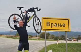 „Umoran sam, ali mi je srce ispunjeno“: Marko je 36 dana trčao, vozio kajak i bicikl kako bi pomogao deci oboleloj od raka – stigao je u Beograd! Evo koliko je novca prikupljeno!