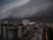 (MAPA IZ SATA U SAT) OLUJA HRLI KA SRBIJI! Crni oblaci već nad ovim delovima, nevreme samo što ne grune: Prete grad, grmljavina i intenzivni pljuskovi (FOTO)