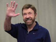 UMRO Chuck Norris U 86. GODINI: Juče primljen u bolnicu, poznati prvi detalji
