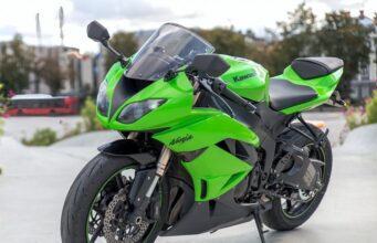 U Italy je ovih dana postao viralan jedan deda od 92 godine jer je prvi put u životu seo na motor i odmah provozao ceo krug kroz selo