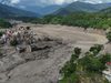 NEPAL ZAVIJEN U CRNO: NAJMANJE 162 ŽRTVE, STOTINE LJUDI NESTALO/VIdeo